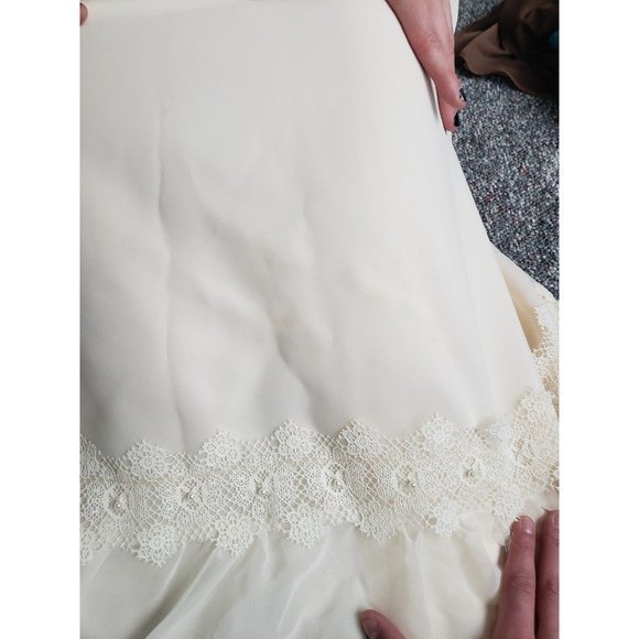 70s/80s Prairie Wedding Dress and Hat - Picture 8 of 12